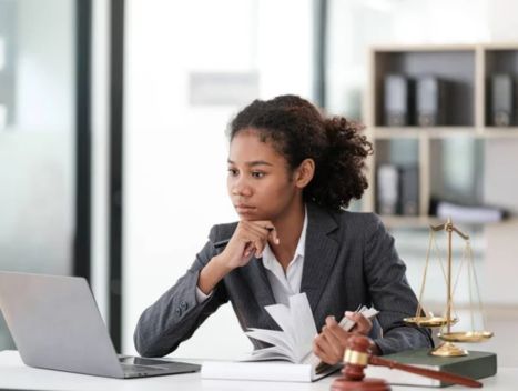 (Créer son entreprise&nbsp;: les 5 erreurs qui font échouer dès la première année|attribut_html)